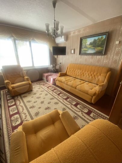 3-к. квартира, 65 м², 1/9 эт.