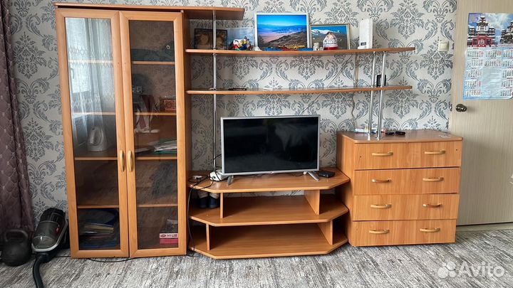 Стенка горка в гостиную