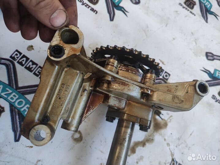 Масляный насос Audi A3 1.8 Agn