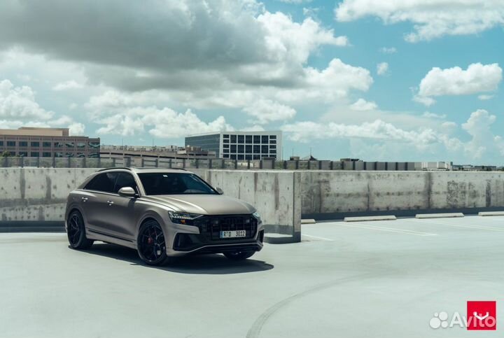 Кованые диски LS Forged R21 на Genesis GV70 GV80