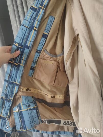 Костюм для сноуборда