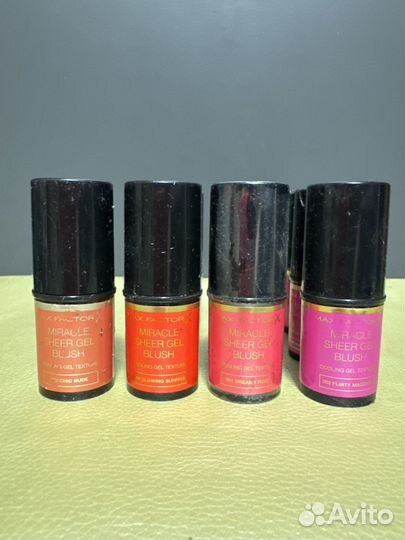 Гелевые румяна стик Max -Factor miracle sheer