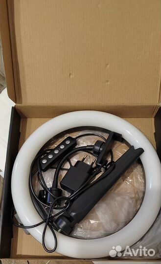 Кольцевая светодиодная лампа 26см