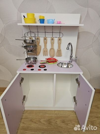 Детская игровая кухня деревянная