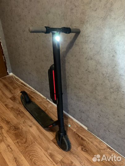 Электросамокат ninebot es 4