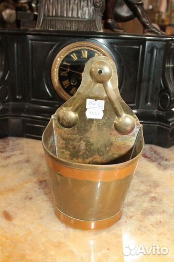 Подвесная подставка для ванной Европа 37