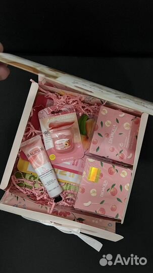 Подарочный набор косметики
