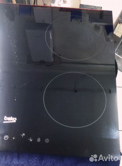 Электрическая варочная панель Beko (без трещин)
