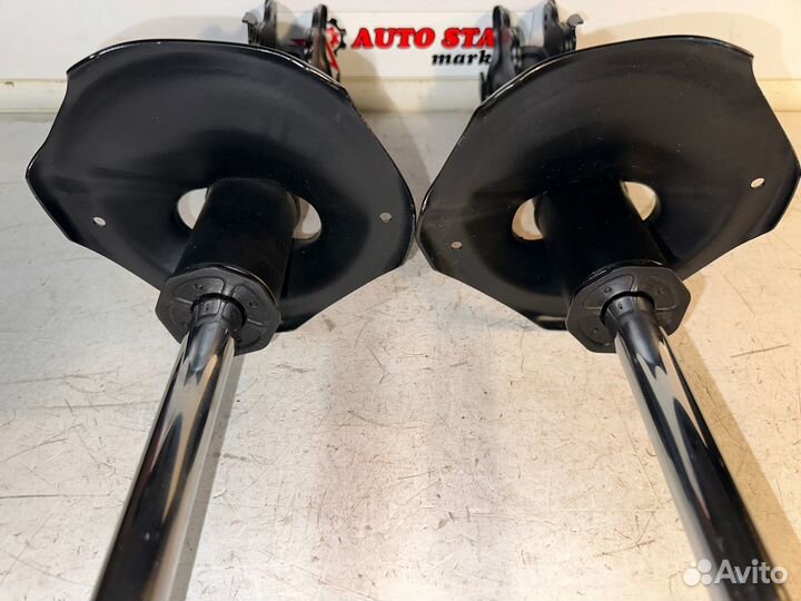 Амортизаторы передние кт Nissan Maxima J30 (88-94)