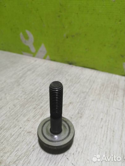Болт коленвала Шевроле Ланос
