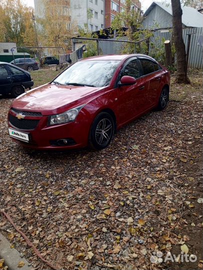 Chevrolet Cruze 1.6 МТ, 2011, 252 213 км