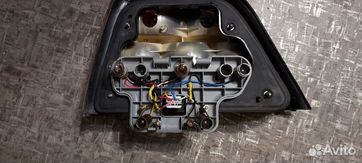 Зданий фонари нексия 1 n100