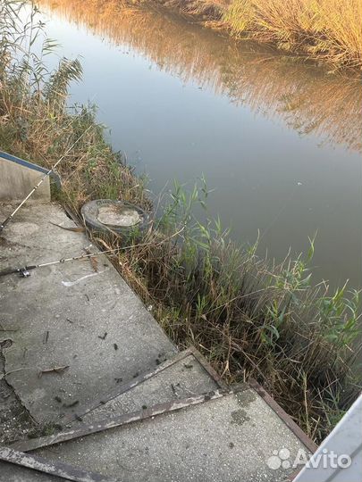 Рыболовно - охотничья база (дача)