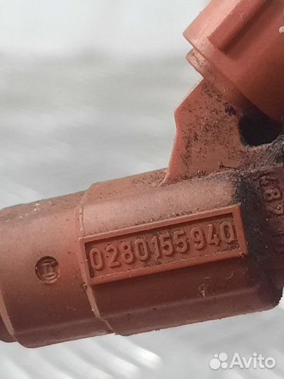 Топливная рампа Nissan Primera хэтчбэк 5 дв. 1.8