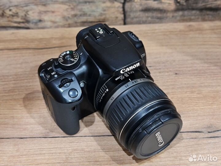 Зеркальный фотоаппарат Canon 400d