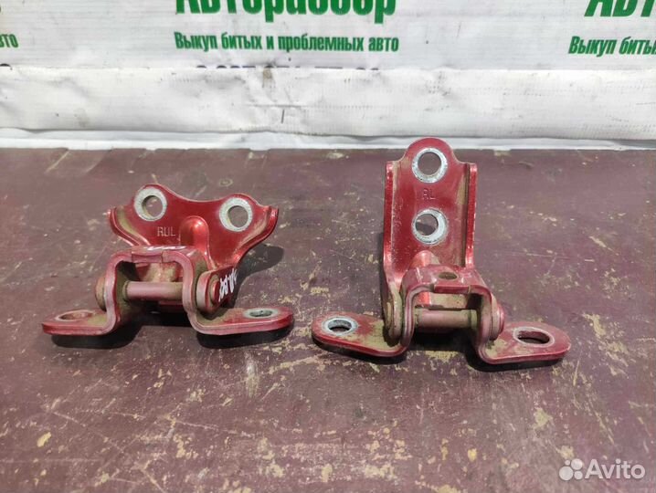 Петля двери задней левой Hyundai Solaris