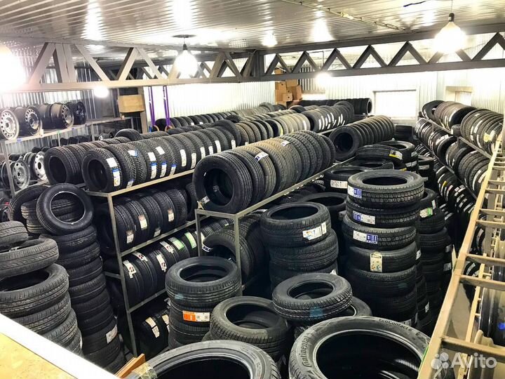 Westlake Zuper Eco Z-107 215/60 R17