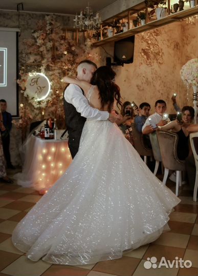 Свадебное платье 42 44