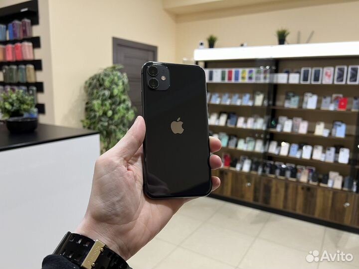 iPhone 11, 128 ГБ