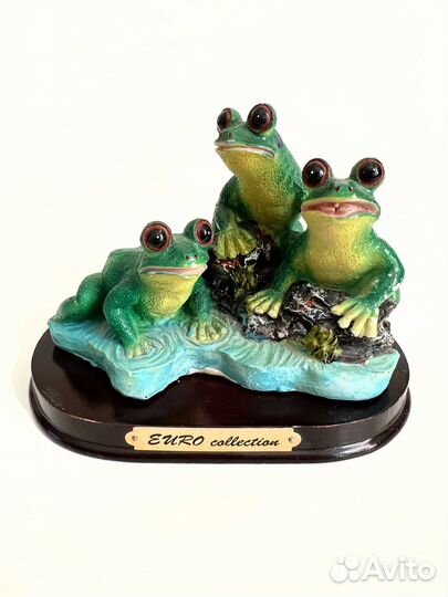 Статуэтка фигурка лягушки