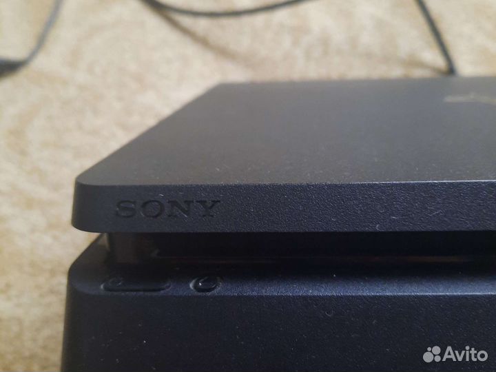 Продам ps4