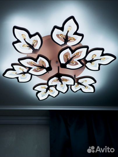 Люстра светодиодная потолочная 9 ламп