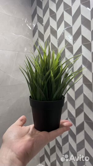 Искусственные цветы IKEA в горшке