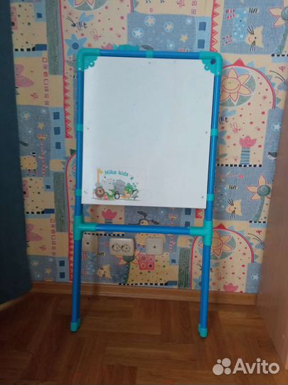 Мольберт детский двухсторонний