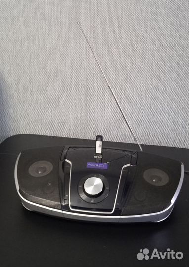 Переносной музыкальный центр LG с bluetooth