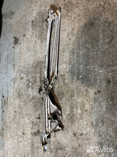 Трапеция стеклоочистителей Ford Focus 2