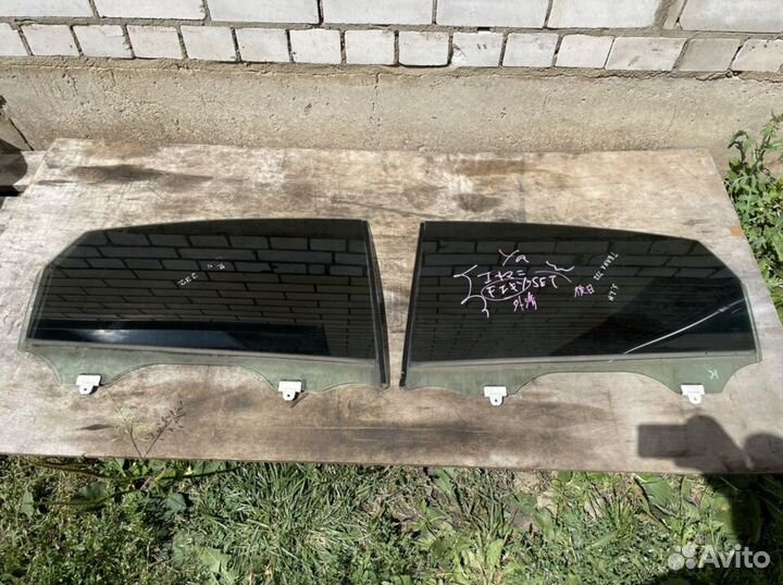 Стекло боковое переднее заднее nissan teana J32