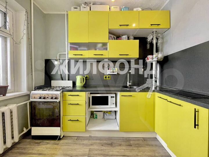 2-к. квартира, 50 м², 5/9 эт.