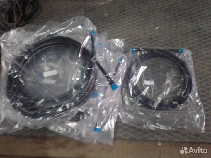 Кабель соединительный 1/2 (Jumper)