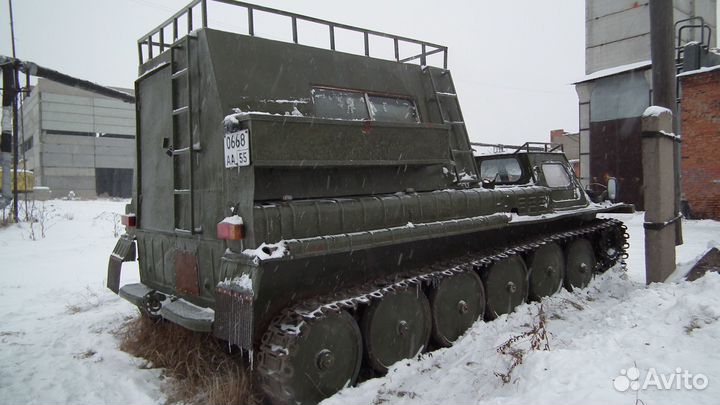 Гусеничный транспортер газ-71