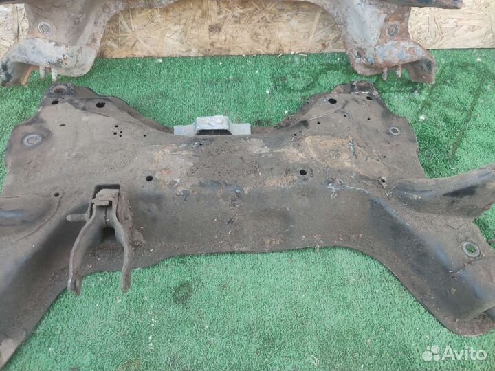 Подрамник citroën berlingo 2