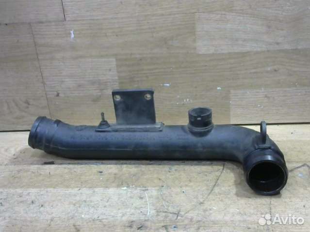 Патрубок интеркулера Audi A4 B5 (S4,RS4) 8D0145840