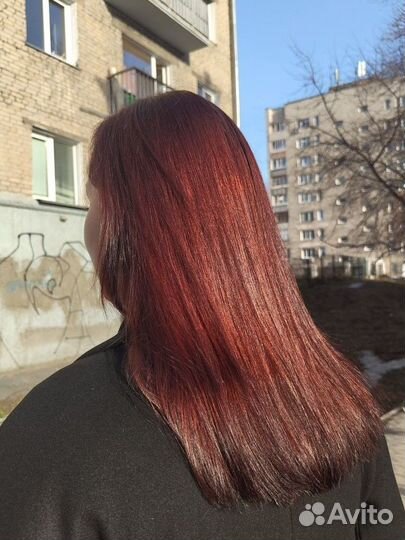 Модель на окрашивание волос