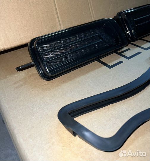 Надфарники Нива 4х4 (галочки)