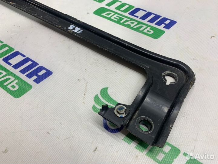 Балка поперечная передняя Citroen C4 Picasso