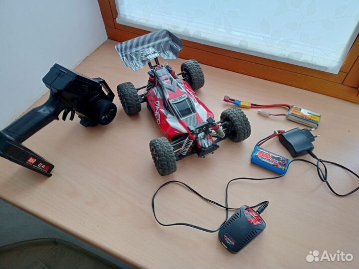 Remo hobby Dingo 1/16 RTR 2 аккумулятора