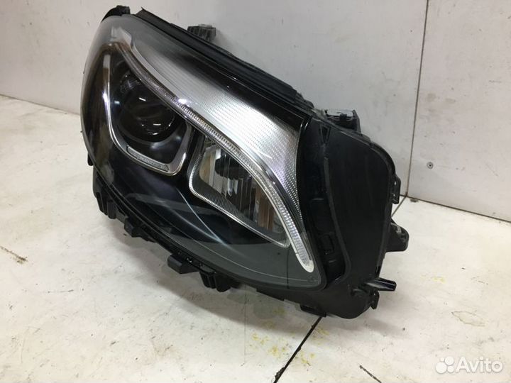 Фара передняя правая Mercedes-Benz Glc X253