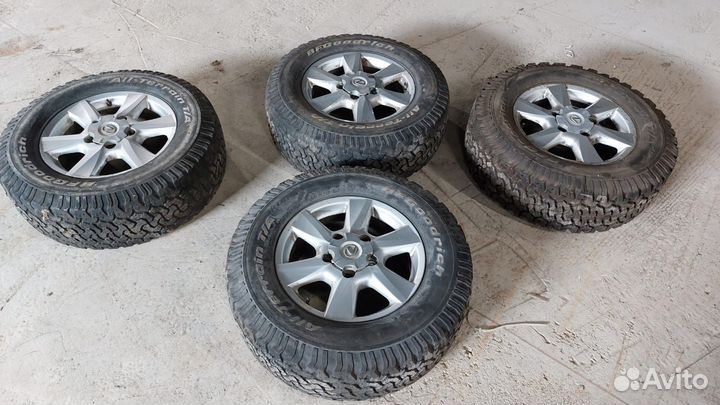 Комплект колес в сборе R18 для Lexus LX570