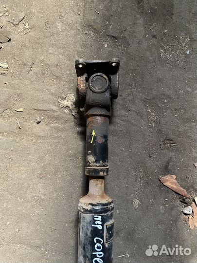 Карданный вал передний Kia Sorento 1 D4CB 2.5 CRDi