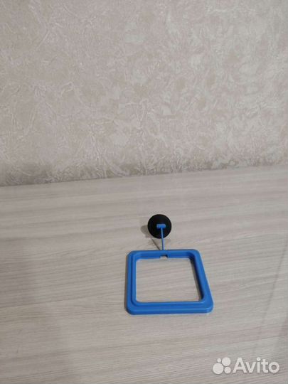 Кормушка для аквариумных рыб