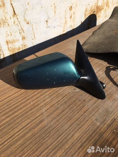 Зеркало заднего вида правое Skoda Octavia 1