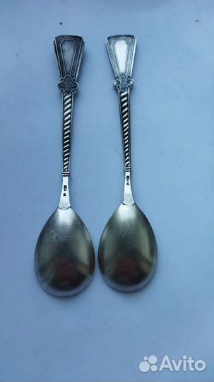 Серебряные чайные и мельхиоровые чайные