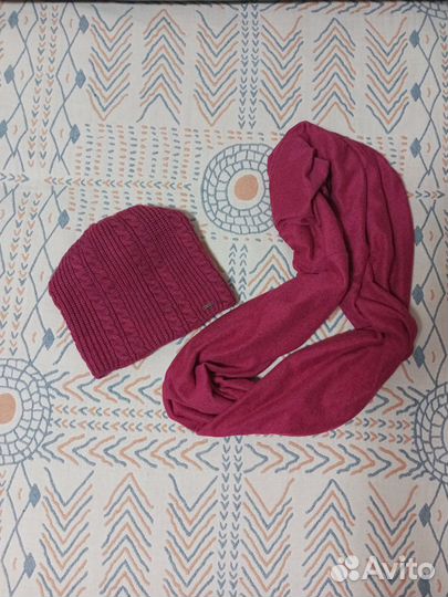 Шапка на флисе и палантин (снуд) женский комплект