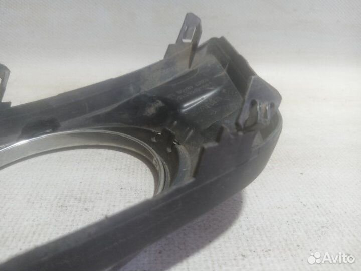 Накладка на туманку передняя левая Nissan X-Trail