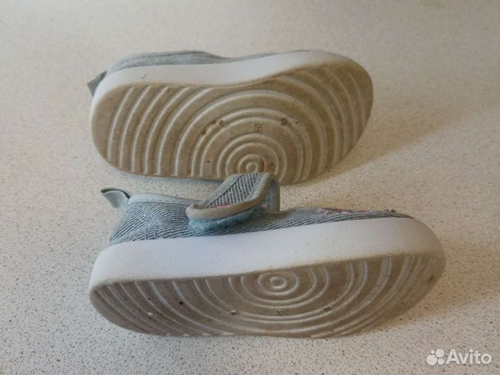 Туфли для девочки 19 размер