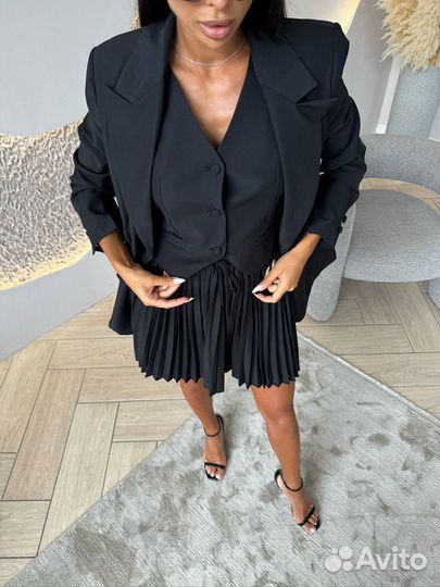 Костюм тройка женский